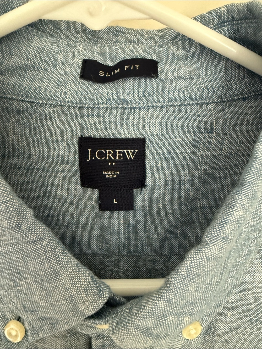 Men’s Light Blue Slim Fit J. Crew Chambray Button-Down Shirt - Picture 2 of 8